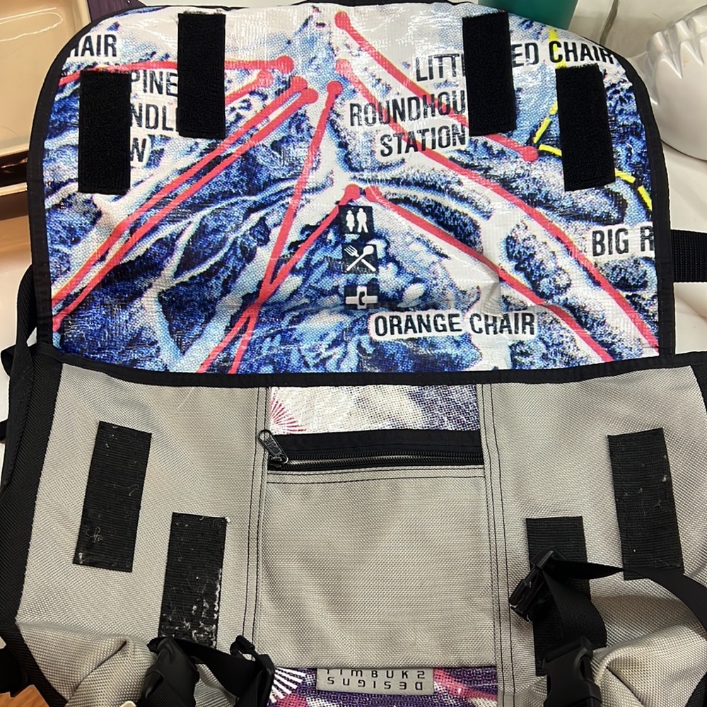 Timbuk2 Classic Billboard Messenger Bag Cross Body Gem